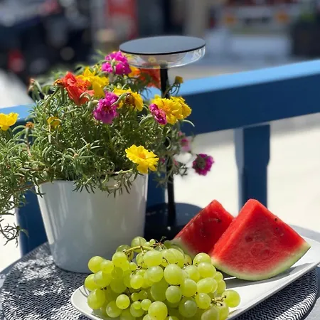 Gemelos Cozy Apartmanhotel Megáli Ámosz